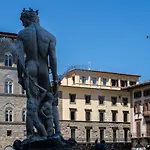 Apartments Florence - Palazzo Signoria Luxury Apartments